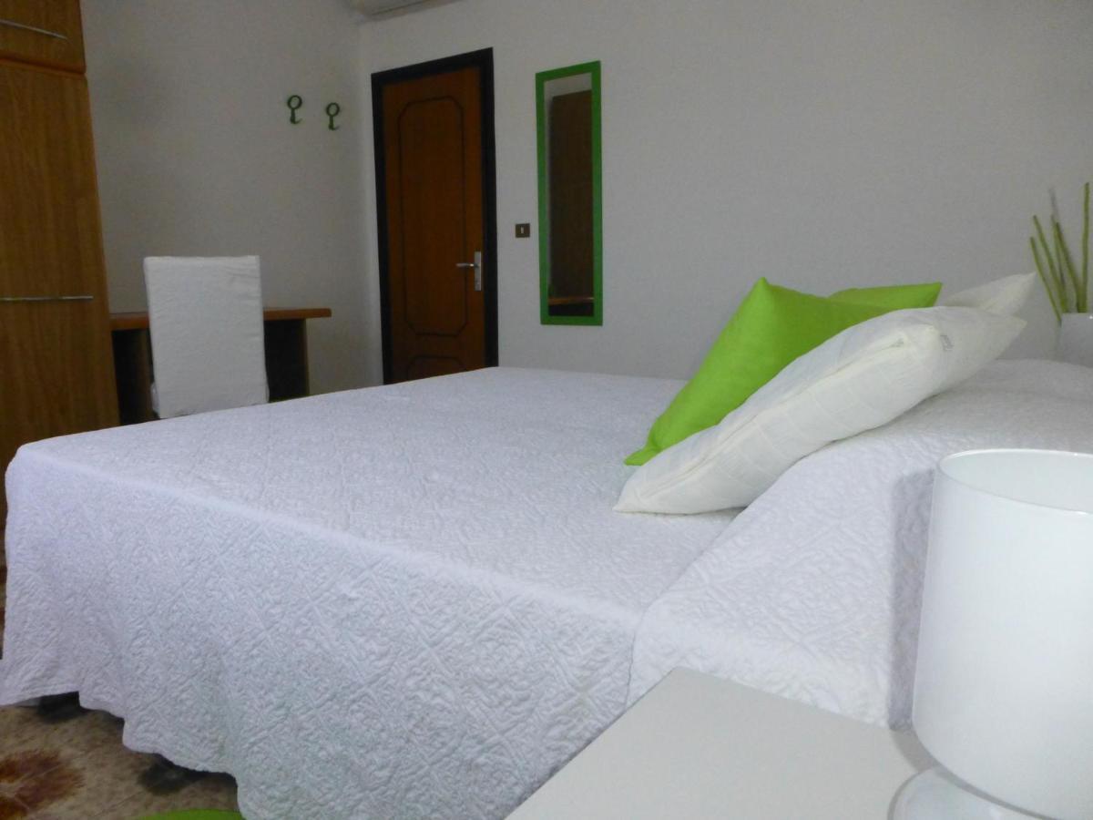 B&B Airport Venice Diego 테세라 객실 사진