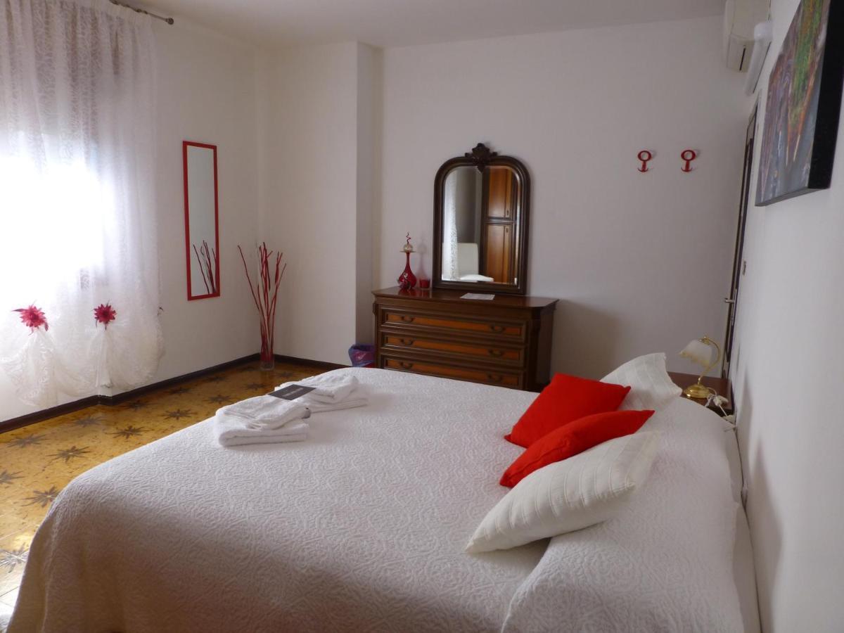 B&B Airport Venice Diego 테세라 객실 사진